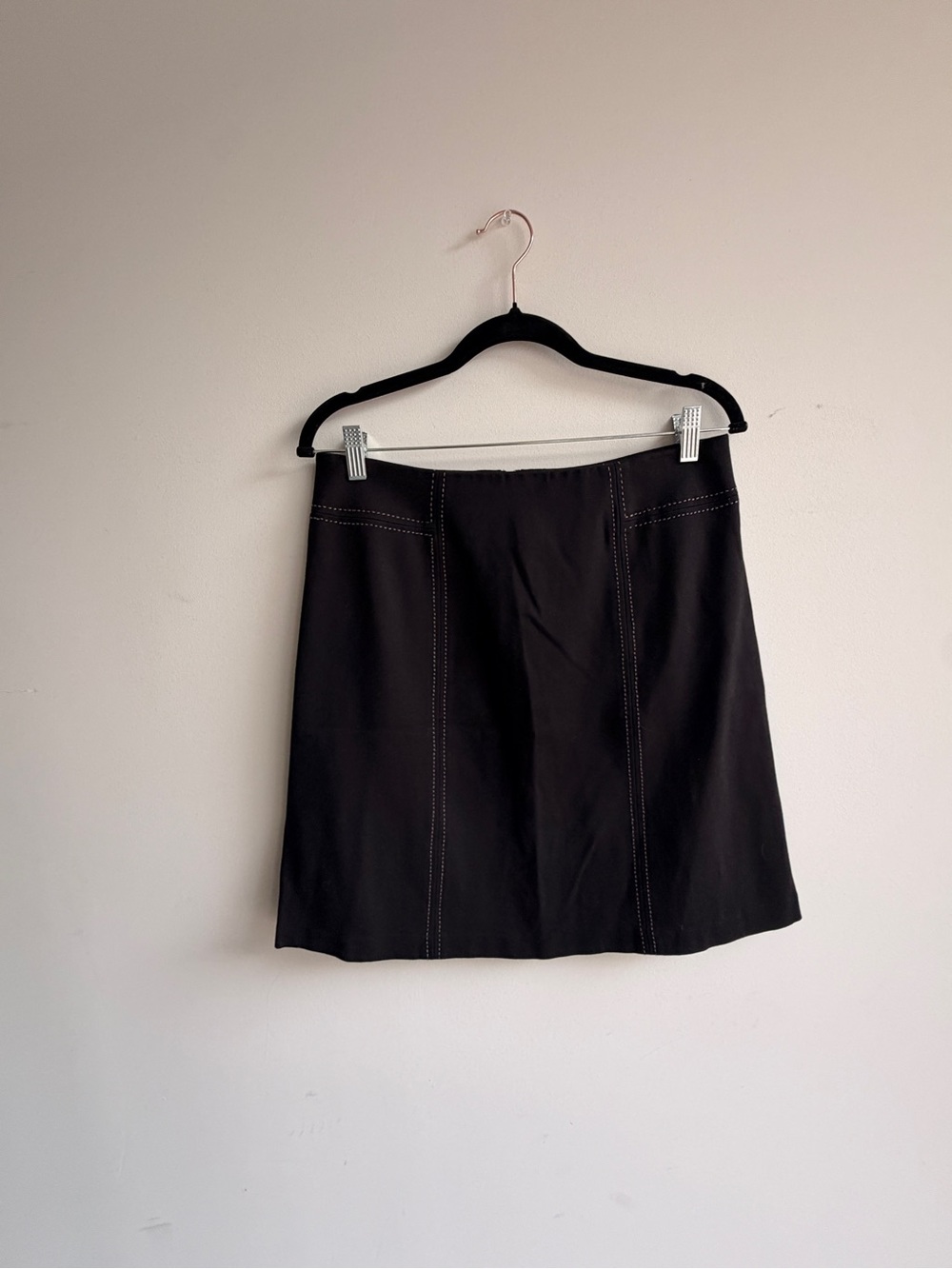 J. McLaughlin Black Mini Skirt with Contrast Stitching